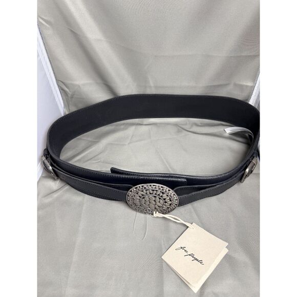 NWT Free People Statement Medallion Wide Leather Belt in Black M/L main image 8